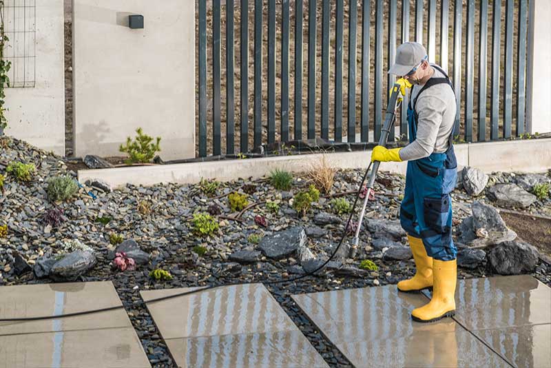 Nettoyage des extérieurs - SAFE TOITURE en Belgique : Région Flamande, Wallonne, Bruxelles .... Nettoyage des extérieurs : pavés klinker, pierre bleue, murets, terrasse en Belgique : Région Flamande, Wallonne et Bruxelles….